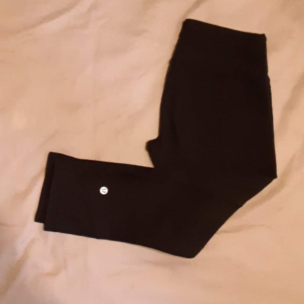 Lululemon Cropped Leggings